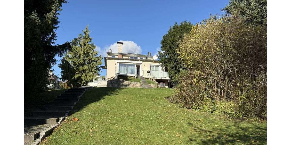 Haus zum Kaufen in Nidderau-Windecken 699.000 € 211 m² 7 zimmer