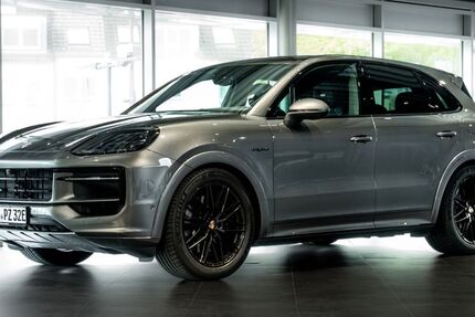 Porsche Cayenne 16.900 km 112.900 € Hofheim 65719