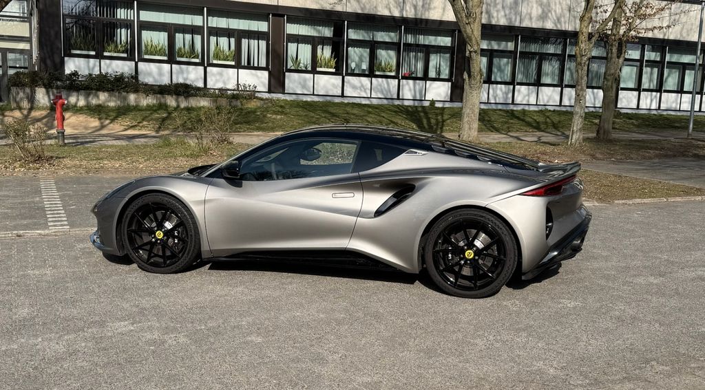Lotus Emira 9.944 km 83.500 &euro; Kriftel 65830