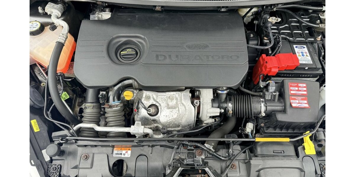 Ford Fiesta 1.5 TDCI Titanium/2Hd 123.000 km 5.990 &euro; Frankfurt 60386