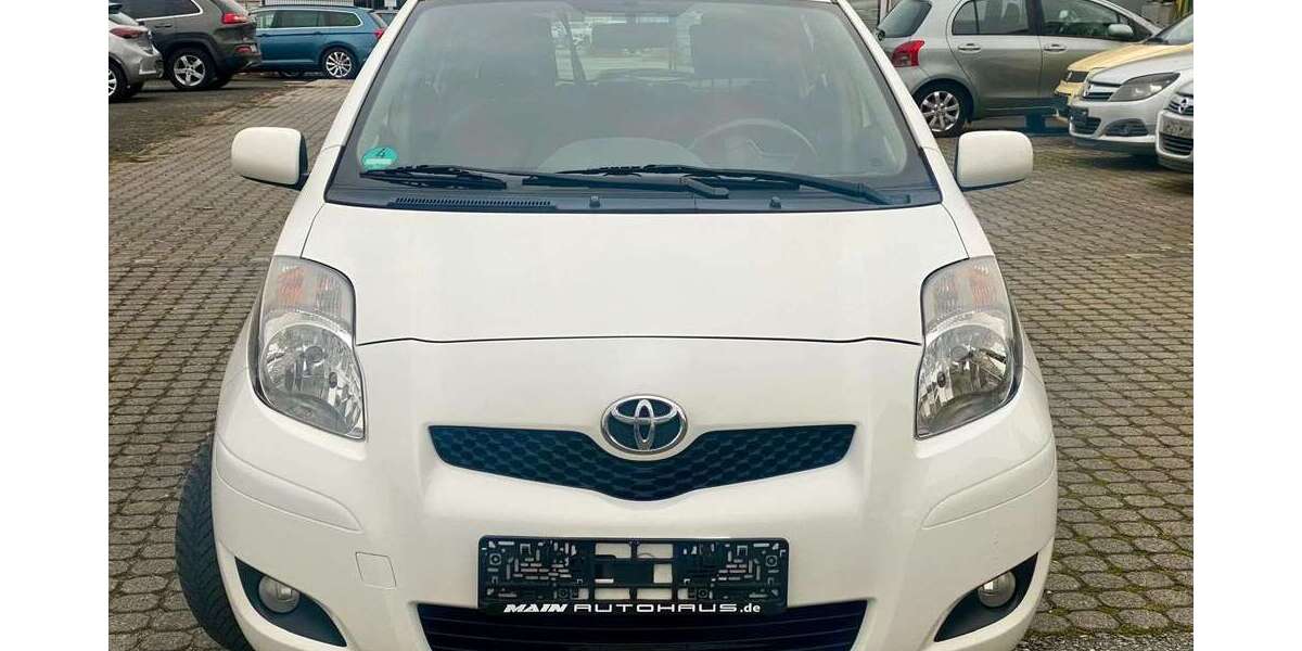 Toyota Yaris 162.700 km 4.400 &euro; Kelsterbach 65451