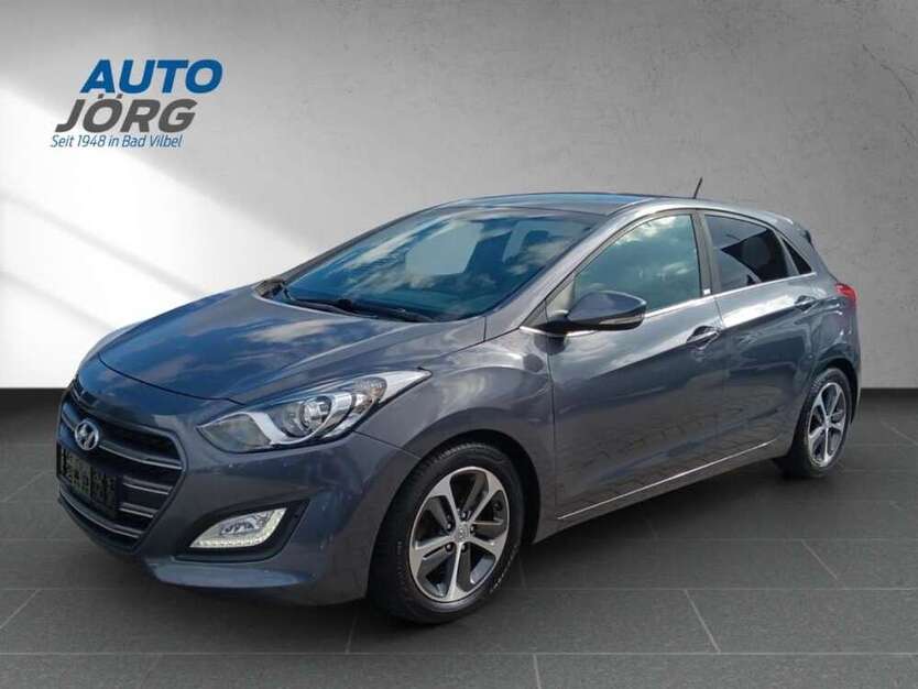 i30