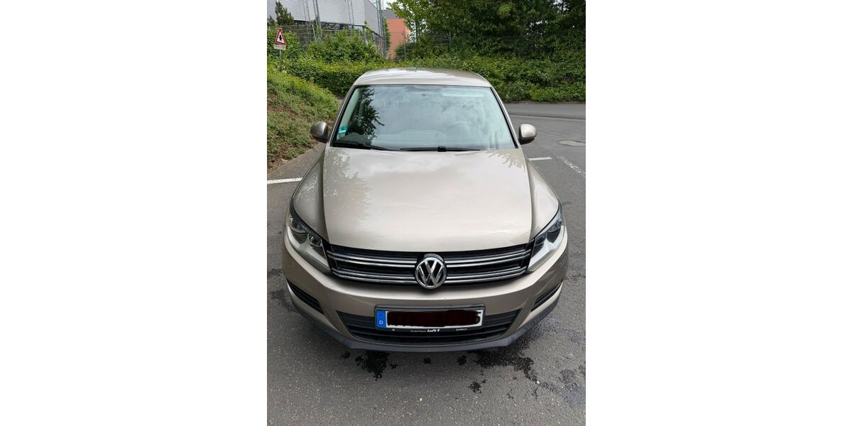 VW Tiguan 61.000 km 9.000 &euro; Schwalbach am Taunus 65824