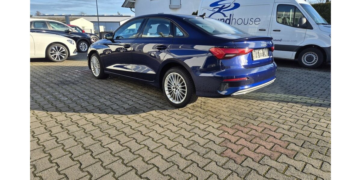 Audi A3 35 TDI advanced Rückfahrkamera, Navigation, App 109.521 km 20.990 &euro; Rodgau 63110