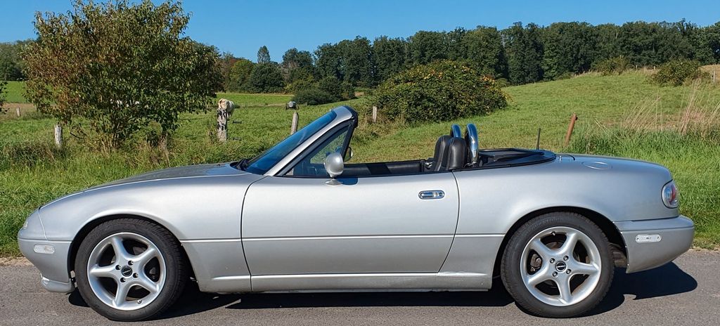 Mazda MX-5 210.000 km 11.300 &euro; Gründau 63584