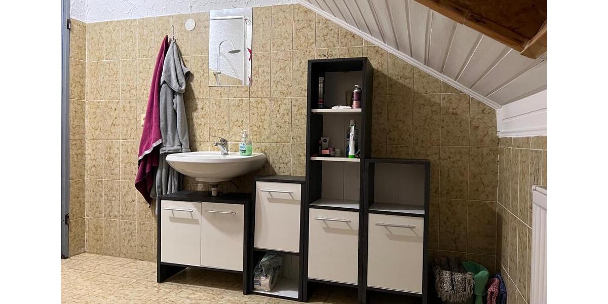 Dachgeschoßwohnung Hanau Lamboy - 1 Zimmer, 25 m&sup2;, 700&euro; | Angebot:26252477