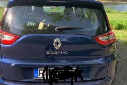 Renault Scenic 122.000 km 11.900 € Frankfurt am Main 60386