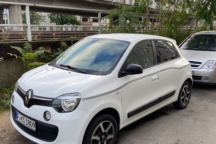 Renault Twingo 79.000 km 8.700 € Frankfurt am Main 60486