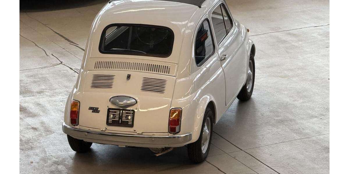 Fiat 500L 41.500 km 9.900 &euro; Frankfurt/Main 60388