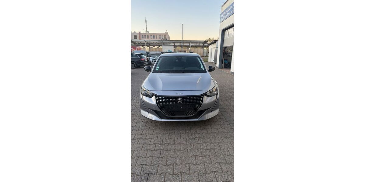 Peugeot 208 10.000 km 12.700 &euro; Rödermark 63322
