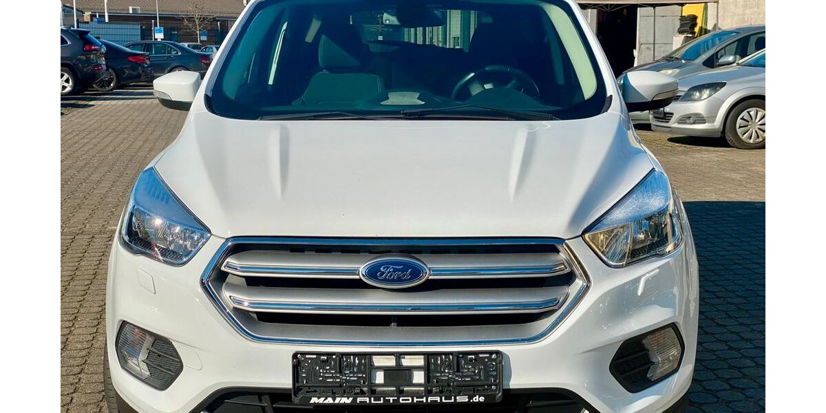 Ford Kuga 76.500 km 11.899 &euro; Kelsterbach 65451