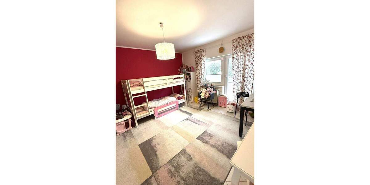 Attraktives Reiheneckhaus mit zwei Terrassen & Garten in ruhiger Lage von Mömbris 5 zimmer