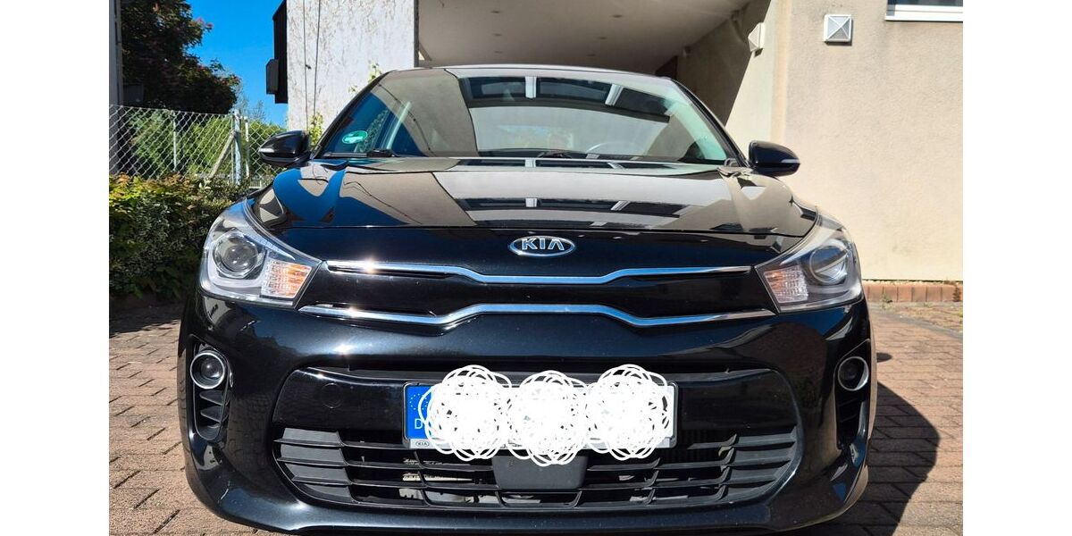 Kia Rio 175.000 km 8.200 &euro; Hattersheim am Main 65795