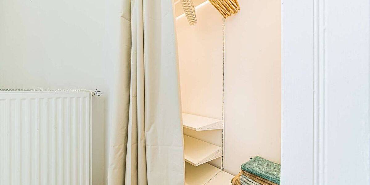 Etagenwohnung Frankfurt am Main Bockenheim - 2 Zimmer, 66 m&sup2;, 1.780&euro; | Angebot:26358383