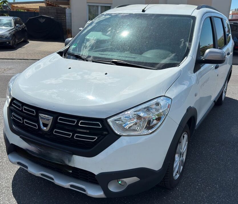 Dacia Lodgy 99.999 km 8.950 € Stockstadt am Main 63811