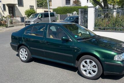 Skoda Octavia 150.000 km 4.999 &euro; Frankfurt am Main 60435