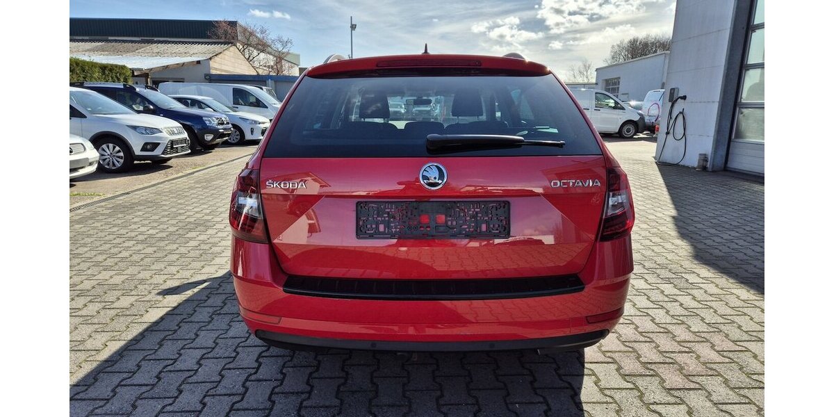 Skoda Octavia 1,5 TSI Soleil DSG, Klimaauto., PDC 96.715 km 14.890 &euro; Rodgau 63110