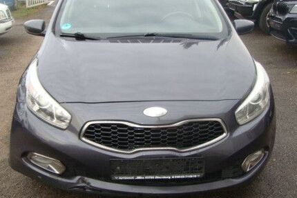Kia pro ceed / ProCeed 362.000 km 3.000 &euro; Erlensee 63526