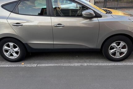 Hyundai ix35 157.000 km 4.800 &euro; Friedrichsdorf 61381