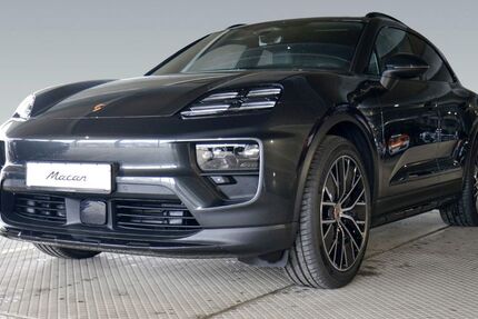 Porsche Macan 12.900 km 109.990 € Frankfurt 60314
