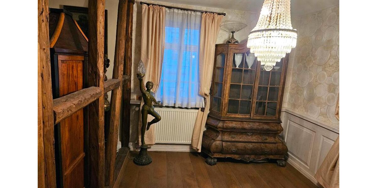 Einfamilienhaus Offenbach am Main Bürgel - 11 Zimmer, 180 m&sup2;, 479.000&euro; | Angebot:26152880