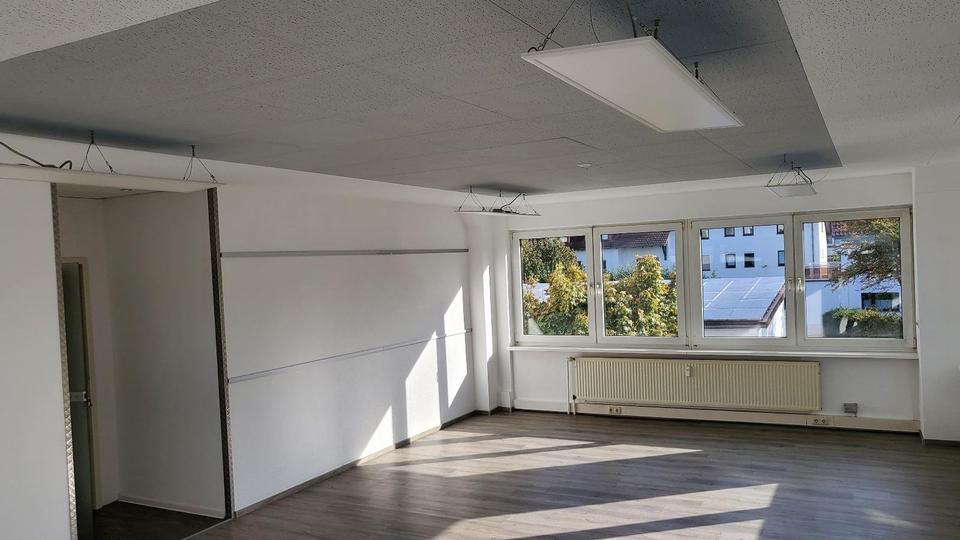 Gewerbeobjekt Bad Vilbel - 2.200&euro; | Angebot:25841450