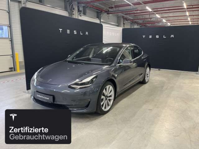 Tesla Model 3 29.332 km 31.300 € Hanau 63457