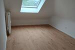 Dachgeschoßwohnung Frankfurt am Main Schwanheim - 2 Zimmer, 48 m&sup2;, 730&euro; | Angebot:26135177