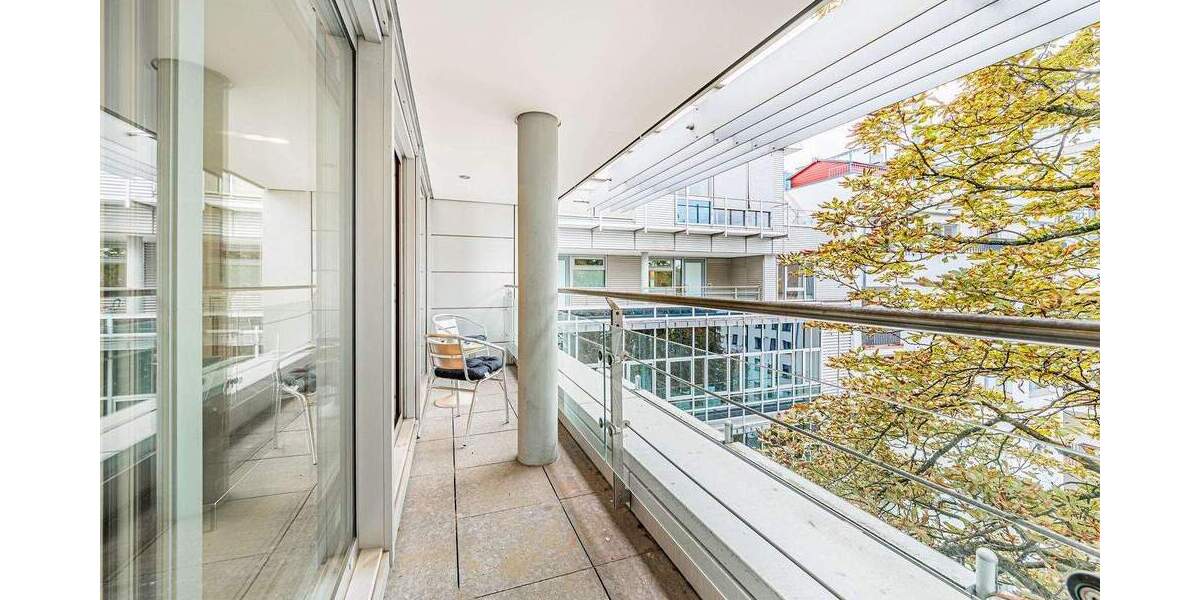 Etagenwohnung Frankfurt am Main Bahnhofsviertel - 2 Zimmer, 65 m&sup2;, 2.340&euro; | Angebot:25661899