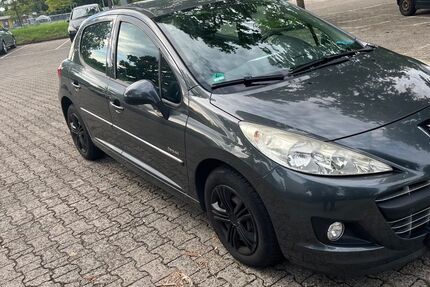 Peugeot 207 72.000 km 6.200 € Rüsselsheim 65428
