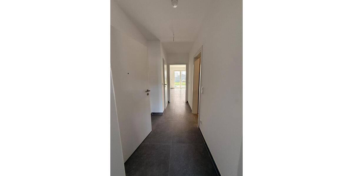 Erdgeschoßwohnung Offenbach am Main Bieber - 4 Zimmer, 125 m&sup2;, 2.300&euro; | Angebot:26181653
