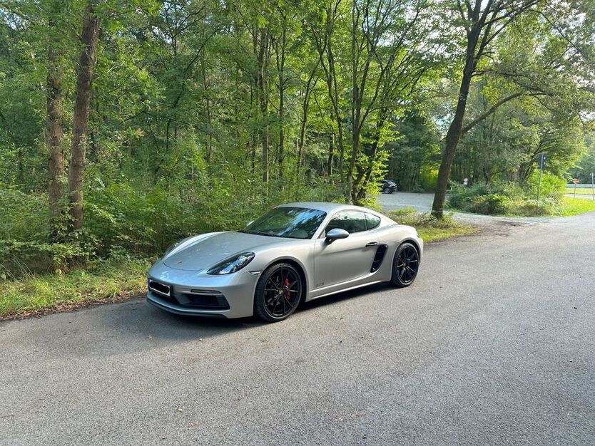 Porsche Cayman 34.100 km 75.000 € Frankfurt 60323