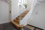 Exklusive Altbauetage mit Balkon