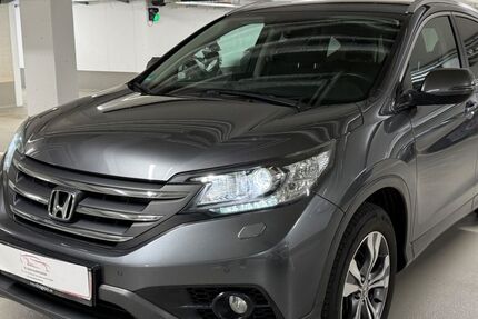 Honda CR-V 180.000 km 8.499 &euro; Frankfurt am Main 60386