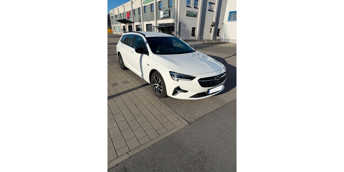 Opel Insignia 49.950 km 22.400 &euro; Flörsheim am Main 65439