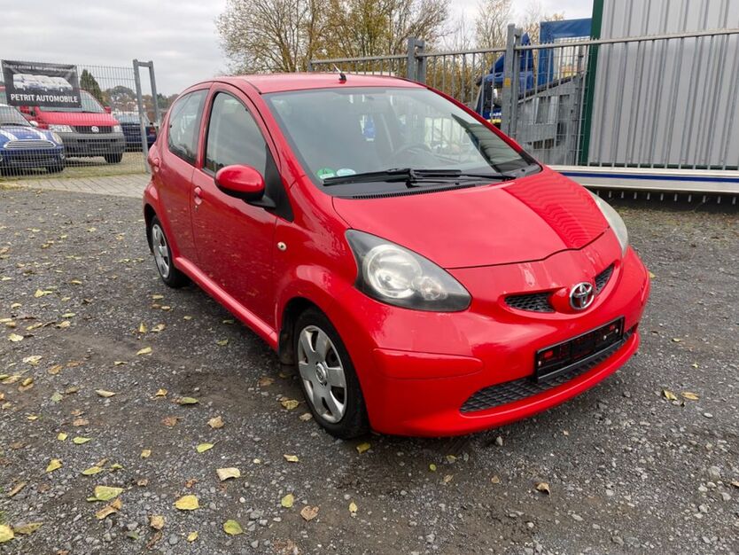 Toyota Aygo (X) 162.742 km 1.850 € Büdingen 63654
