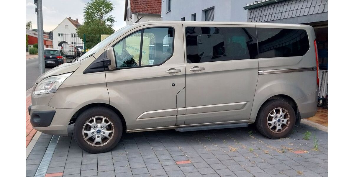 Ford Tourneo Custom 206.317 km 11.450 &euro; Erlensee 63526