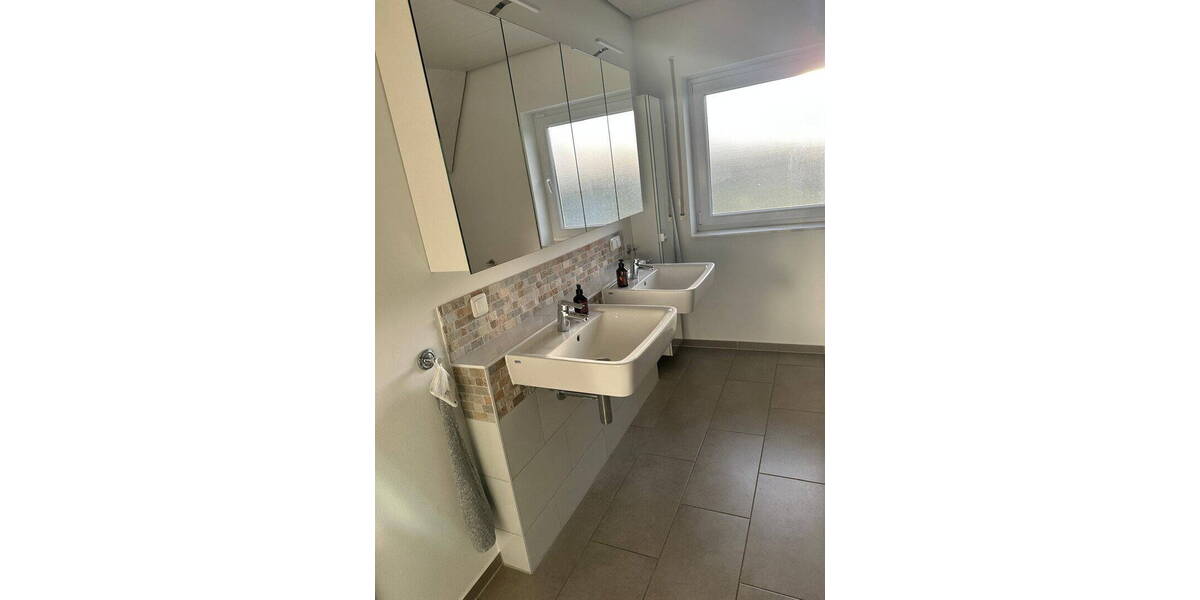 Einfamilienhaus Rodgau Jügesheim - 7 Zimmer, 205 m&sup2;, 969.000&euro; | Angebot:26190237