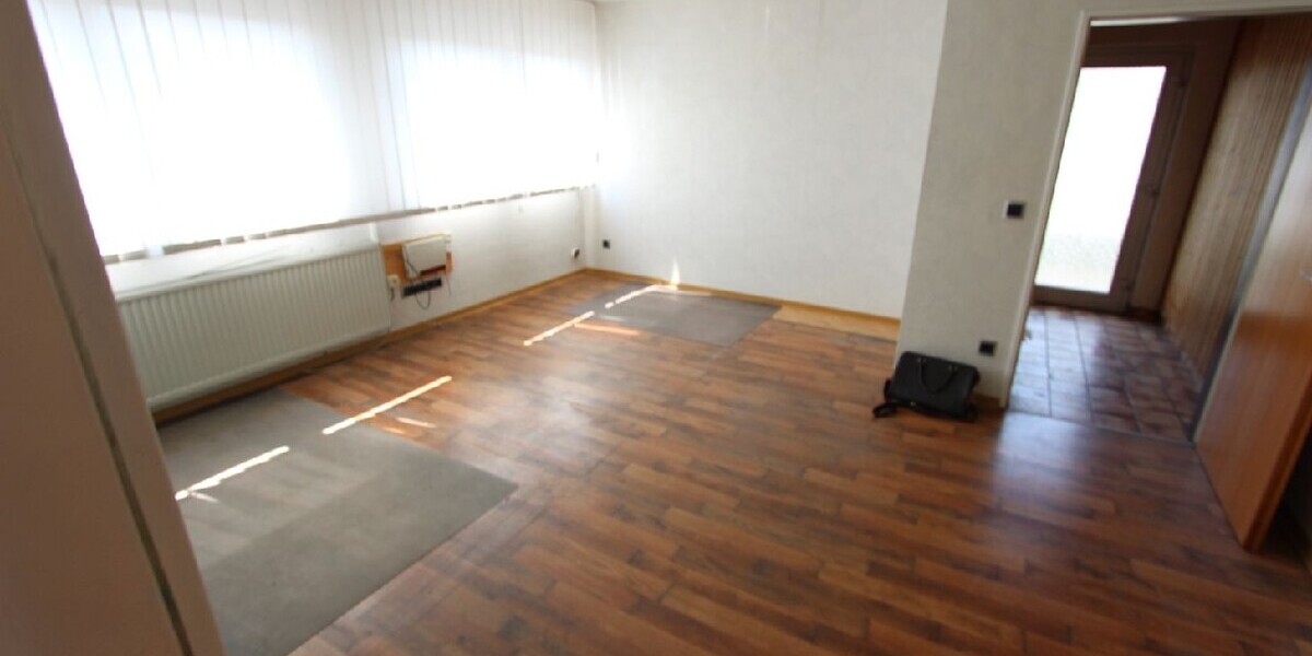 albero:) Gewerbe- und Wohnimmobilie mit Potenzial  Produktionshalle mit Büro + Zweifamilienhaus 8 zimmer