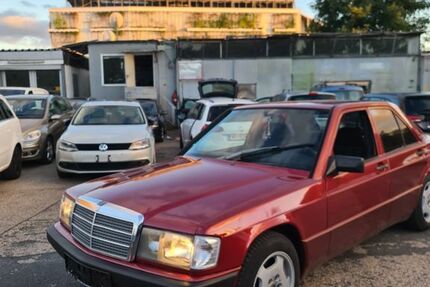 Mercedes-Benz 190 115.000 km 3.800 € Frankfurt am Main 65933