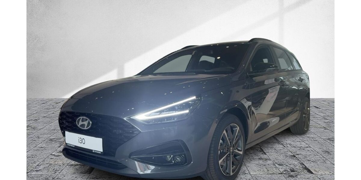 Hyundai i30 11.601 km 25.990 &euro; Frankfurt 60314