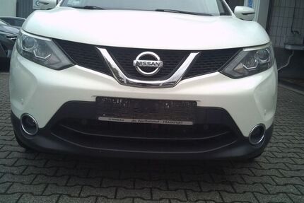 Nissan Qashqai 105.345 km 11.990 € Frankfurt 60486