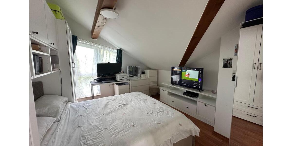 Dachgeschoßwohnung Maintal - 2 Zimmer, 53 m&sup2;, 600&euro; | Angebot:26527293