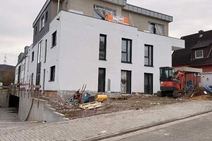 *** NEUBAU - ERSTBEZUG * EXKLUSIVE GARTENWOHNUNG IN KLEINER WOHNEINHEIT (WHG. 2) *** 3 zimmer