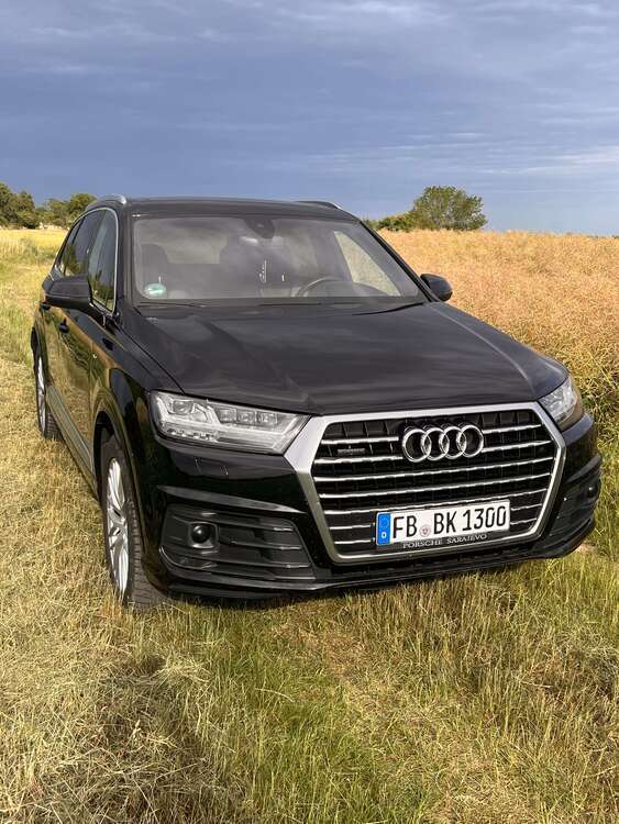 Q7