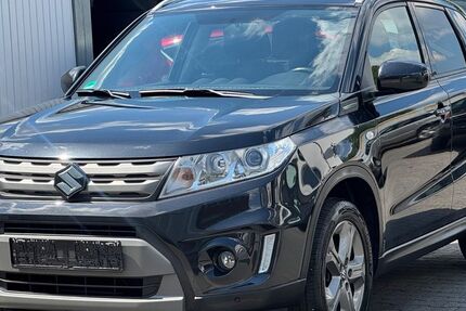 Suzuki Vitara 126.000 km 12.999 &euro; Offenbach am Main 63075
