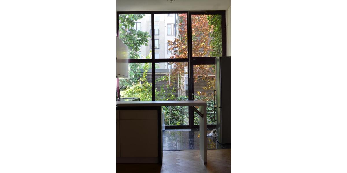 Hochparterre Frankfurt am Main Bockenheim - 3 Zimmer, 97 m&sup2;, 2.250&euro; | Angebot:26267023