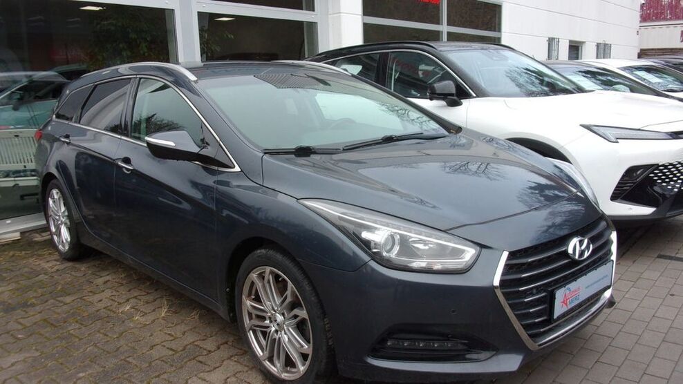 Hyundai i40 166.347 km 11.880 € Mühltal 64367