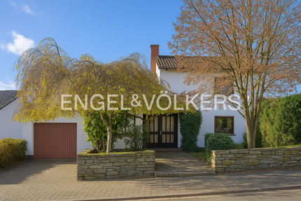 Haus zum Kaufen in Königstein im Taunus 1.250.000 € 253 m² 8 zimmer