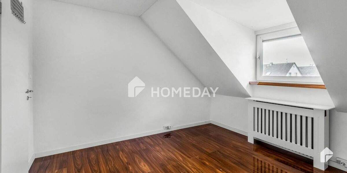 Liederbach am Taunus: Stilvolles Mehrfamilienhaus - Wohnkomfort trifft attraktive Lage 8 zimmer